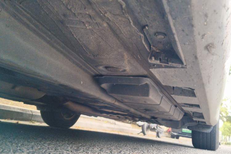 Used Toyota Camry 2016 2.0E 10th Anniversary Elite Edition Chassis Front Left