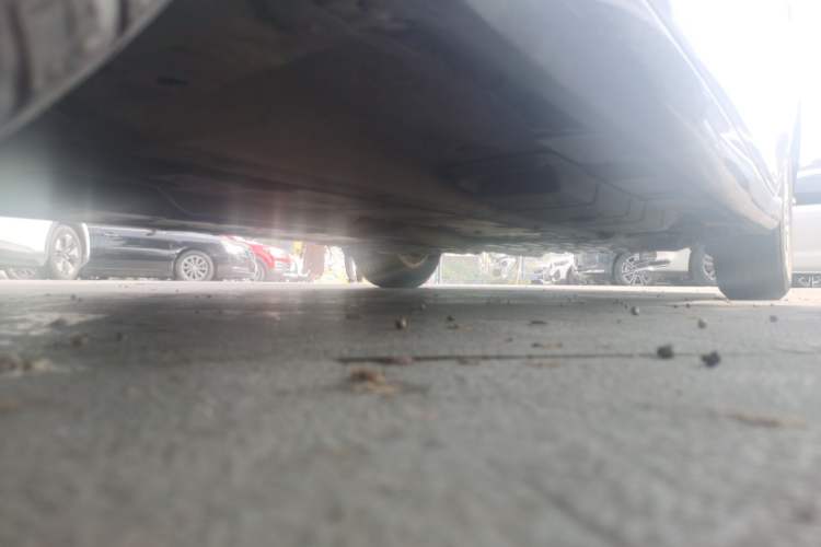 Used Toyota Camry 2016 2.0E 10th Anniversary Elite Edition Chassis Front Left