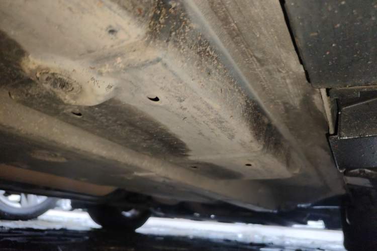 Used Toyota Camry 2016 2.0E 10th Anniversary Elite Edition Chassis Front Right