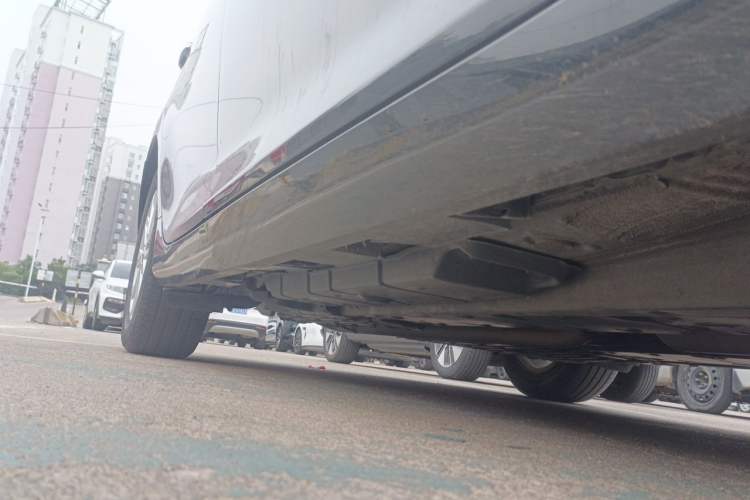 Used Toyota Camry 2016 2.0E 10th Anniversary Elite Edition Chassis Front Right