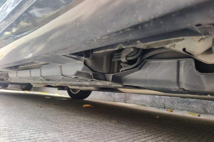 Used Toyota Camry 2016 2.0G 10th Anniversary Leading Edition Chassis Rear Left