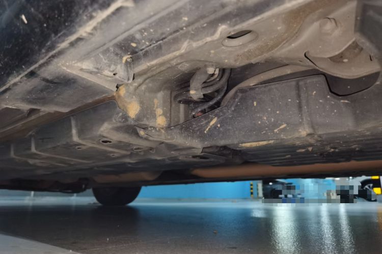 Used Toyota Camry 2016 2.0G 10th Anniversary Leading Edition Chassis Rear Left