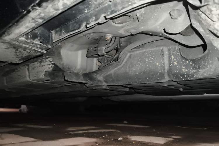 Used Toyota Camry 2016 2.0G 10th Anniversary Leading Edition Chassis Rear Left