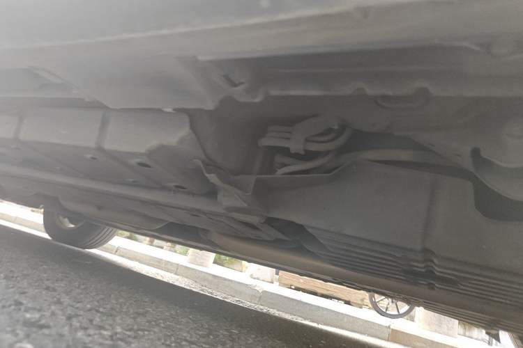 Used Toyota Camry 2016 2.0E 10th Anniversary Elite Edition Chassis Rear Left