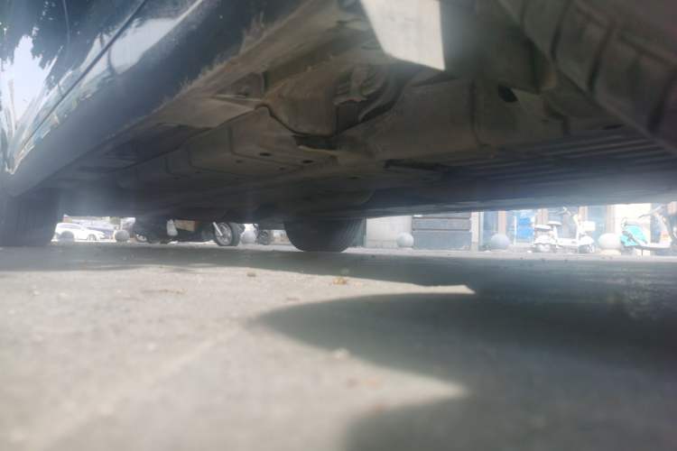 Used Toyota Camry 2016 2.0E 10th Anniversary Elite Edition Chassis Rear Left