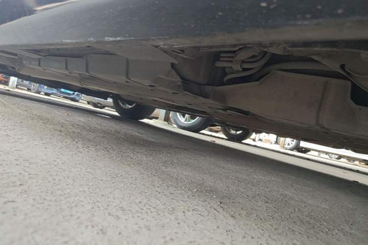 Used Toyota Camry 2016 2.0E 10th Anniversary Elite Edition Chassis Rear Left