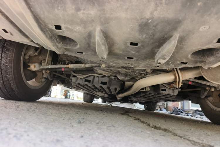 Used Toyota Camry 2016 Dual-Engine 2.5 HG 10th Anniversary Deluxe Navigation Edition Chassis Rear