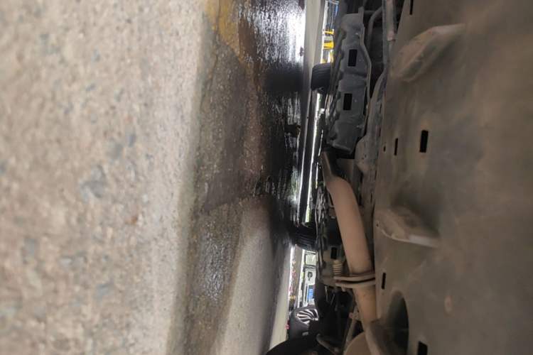 Used Toyota Camry 2016 Dual-Engine 2.5 HG 10th Anniversary Deluxe Navigation Edition Chassis Rear