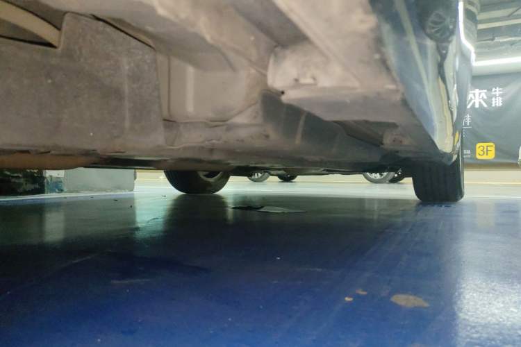 Used Toyota Camry 2016 2.0G 10th Anniversary Leading Edition Chassis Rear Right
