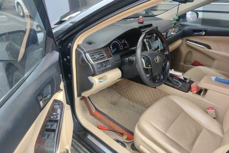 Used Toyota Camry 2016 2.0G 10th Anniversary Leading Edition Driver Seat