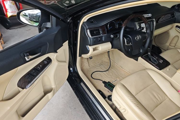Used Toyota Camry 2016 2.0G 10th Anniversary Leading Edition Driver Seat