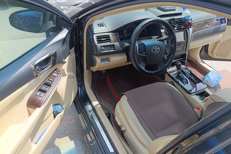 Used Toyota Camry 2016 2.0G 10th Anniversary Leading Edition Driver Seat