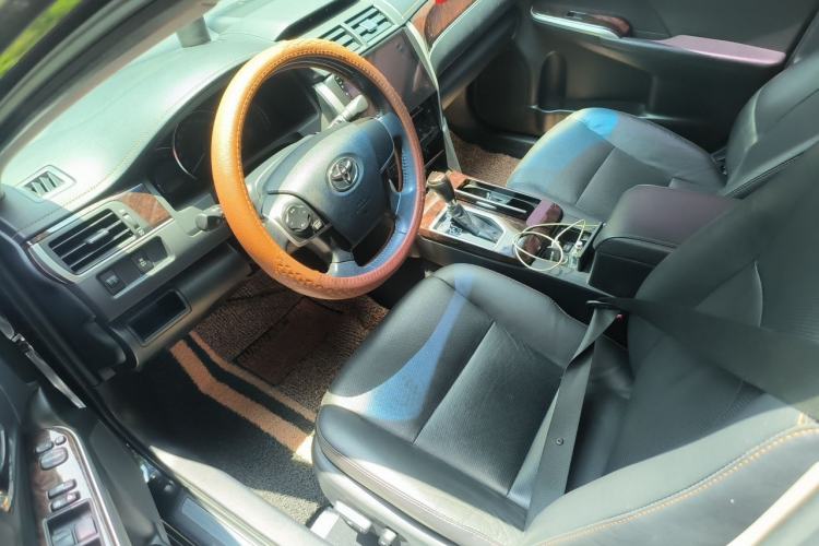 Used Toyota Camry 2016 2.0G 10th Anniversary Leading Edition Driver Seat