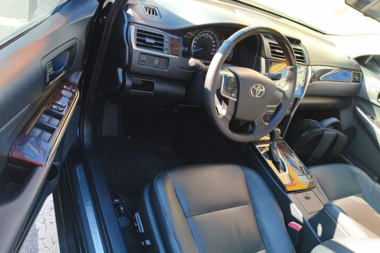 Used Toyota Camry 2016 2.0G 10th Anniversary Leading Edition Driver Seat