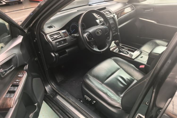 Used Toyota Camry 2016 2.0G 10th Anniversary Leading Edition Driver Seat