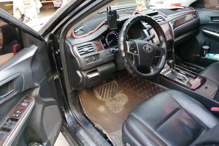 Used Toyota Camry 2016 2.0G 10th Anniversary Leading Edition Driver Seat