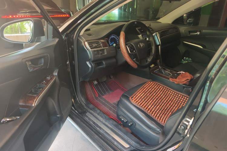 Used Toyota Camry 2016 2.0G 10th Anniversary Leading Edition Driver Seat