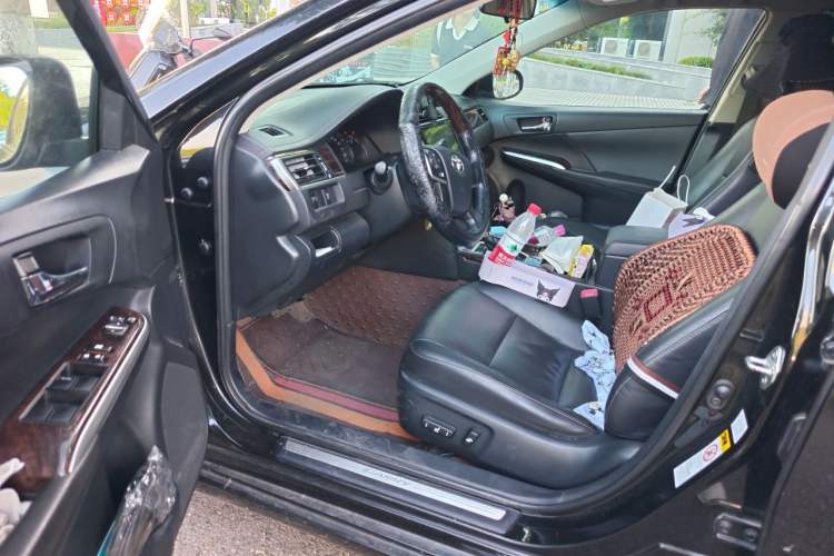 Used Toyota Camry 2016 2.0G 10th Anniversary Leading Edition Driver Seat