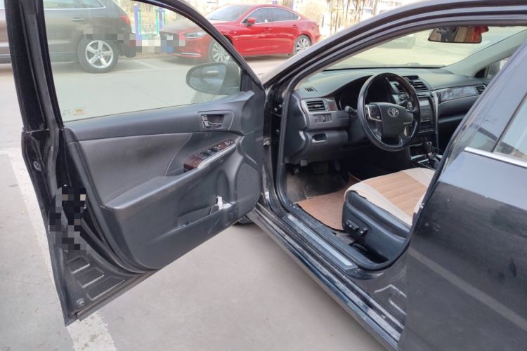 Used Toyota Camry 2016 2.0G 10th Anniversary Leading Edition Driver Seat