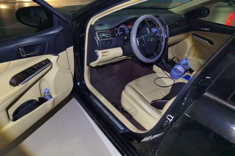 Used Toyota Camry 2016 2.0G 10th Anniversary Leading Edition Driver Seat