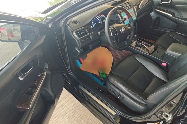 Used Toyota Camry 2016 2.0G 10th Anniversary Leading Edition Driver Seat