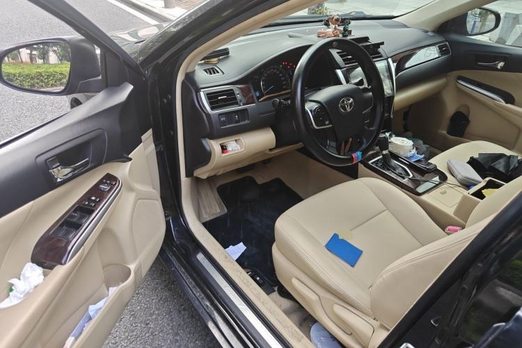 Used Toyota Camry 2016 2.0E 10th Anniversary Elite Edition Driver Seat