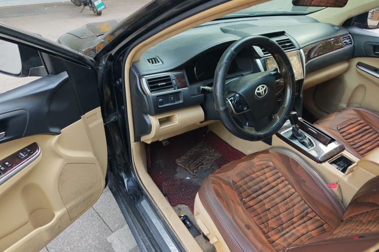 Used Toyota Camry 2016 2.0G 10th Anniversary Leading Edition Driver Seat
