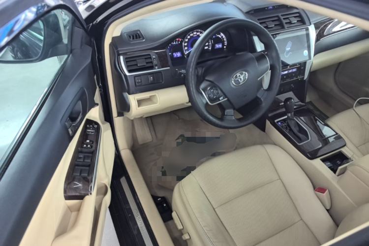 Used Toyota Camry 2016 2.0G 10th Anniversary Leading Edition Driver Seat