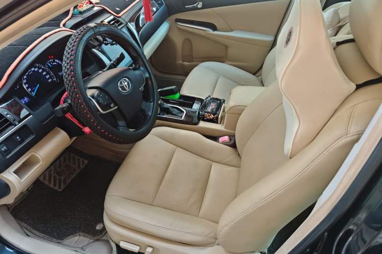 Used Toyota Camry 2016 2.0G 10th Anniversary Leading Edition Driver Seat