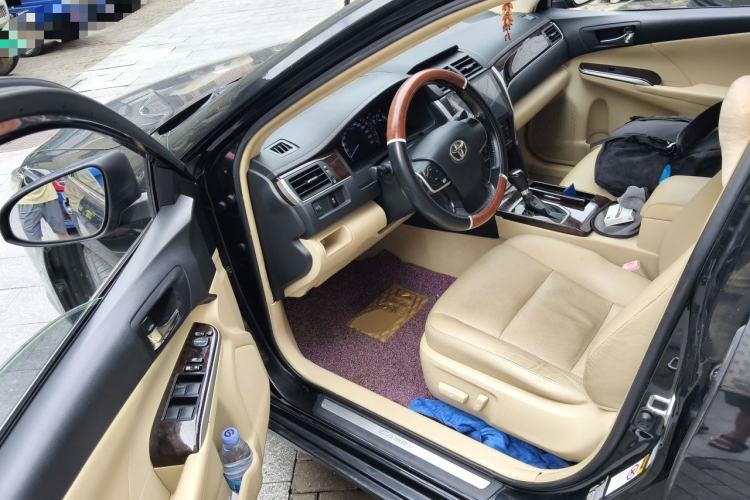 Used Toyota Camry 2016 2.0G 10th Anniversary Leading Edition Driver Seat