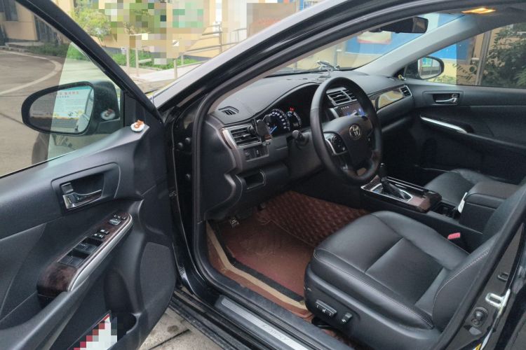 Used Toyota Camry 2016 2.0G 10th Anniversary Leading Edition Driver Seat