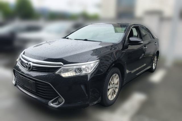 Used Toyota Camry 2016 2.0G 10th Anniversary Leading Edition