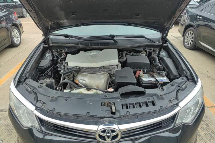 Used Toyota Camry 2016 2.0E 10th Anniversary Elite Edition Engine Bay