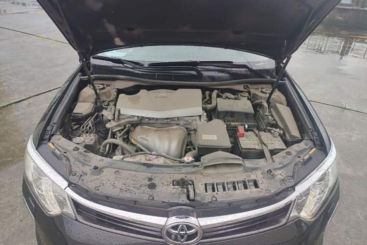 Used Toyota Camry 2016 2.0G 10th Anniversary Luxury Edition Engine Bay