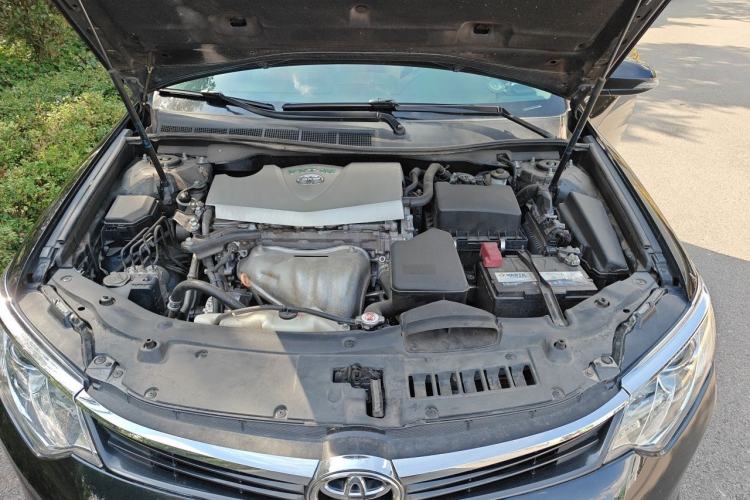 Used Toyota Camry 2016 2.0G 10th Anniversary Leading Edition Engine Bay