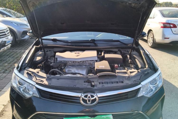 Used Toyota Camry 2016 2.0G 10th Anniversary Leading Edition Engine Bay
