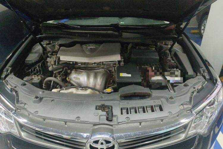 Used Toyota Camry 2016 2.0G 10th Anniversary Leading Edition Engine Bay