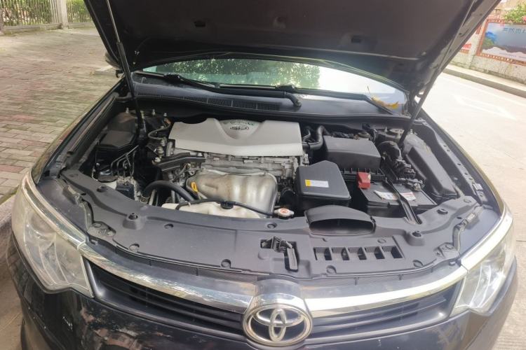 Used Toyota Camry 2016 2.0G 10th Anniversary Leading Edition Engine Bay