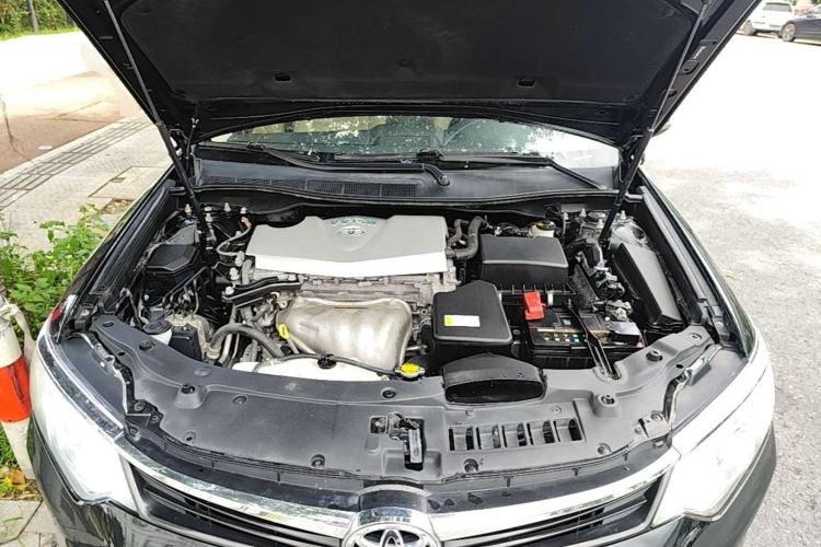 Used Toyota Camry 2016 2.0G 10th Anniversary Leading Edition Engine Bay