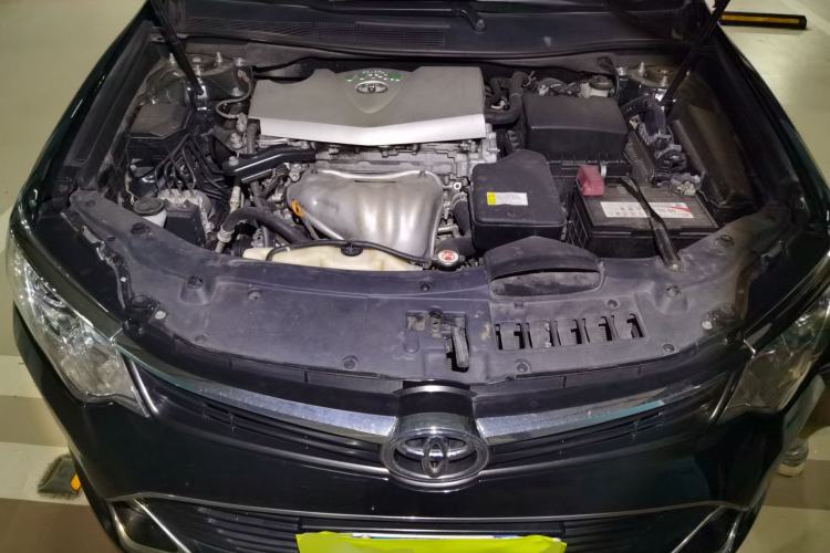 Used Toyota Camry 2016 2.0G 10th Anniversary Leading Edition Engine Bay