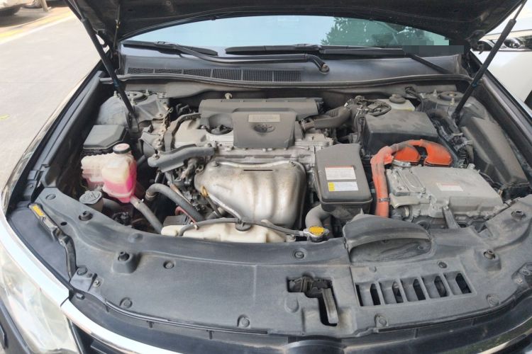 Used Toyota Camry 2016 Dual-Engine 2.5 HG 10th Anniversary Deluxe Navigation Edition Engine Bay
