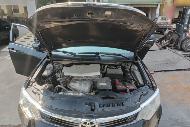 Used Toyota Camry 2016 2.0G 10th Anniversary Leading Edition Engine Bay