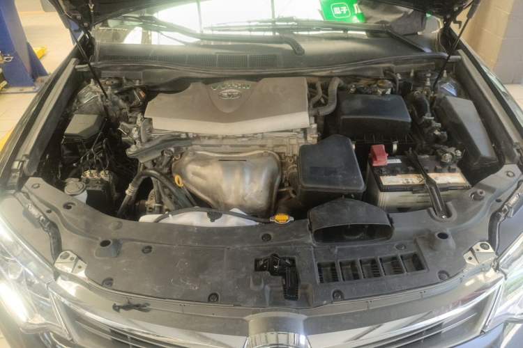Used Toyota Camry 2016 2.0G 10th Anniversary Leading Edition Engine Bay