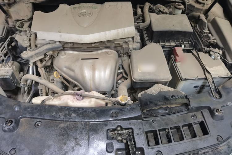 Used Toyota Camry 2016 2.0G 10th Anniversary Leading Edition Engine Bay
