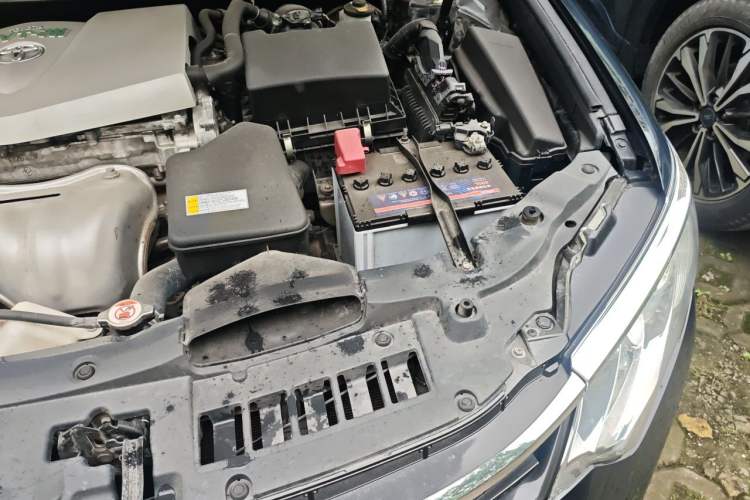 Used Toyota Camry 2016 2.0G 10th Anniversary Leading Edition Engine Bay Left