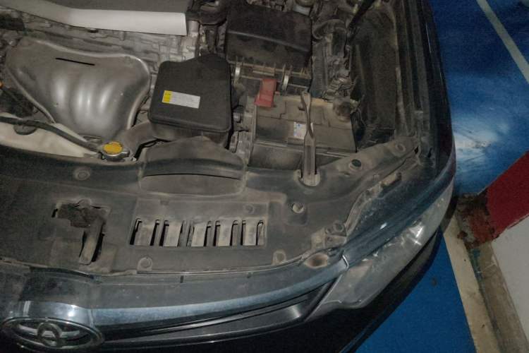 Used Toyota Camry 2016 2.0G 10th Anniversary Leading Edition Engine Bay Left