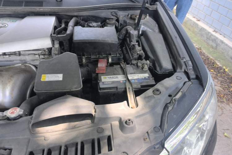 Used Toyota Camry 2016 2.0E 10th Anniversary Elite Edition Engine Bay Left