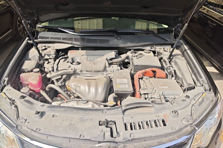 Used Toyota Camry 2016 Dual-Engine 2.5 HG 10th Anniversary Deluxe Navigation Edition Engine Bay