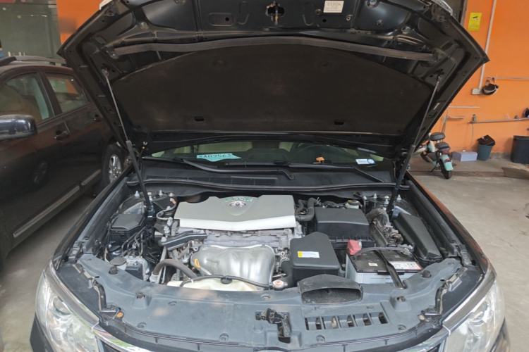 Used Toyota Camry 2016 2.0E 10th Anniversary Elite Edition Engine Bay