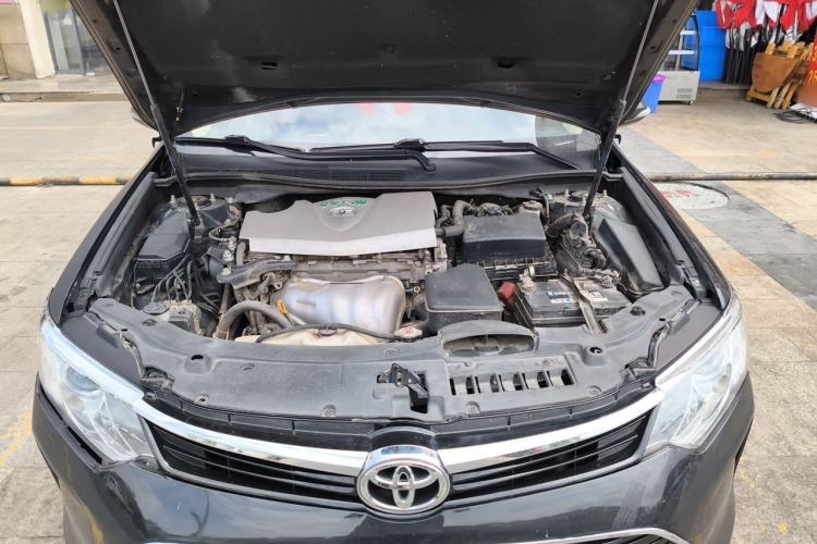 Used Toyota Camry 2016 2.0E 10th Anniversary Elite Edition Engine Bay